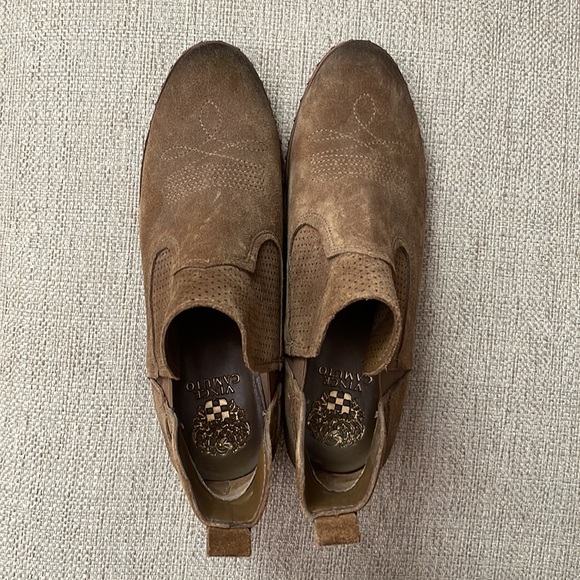 Booties, worn a few times, like new - Picture 5 of 5